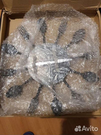 Часы кухонные новые, черные