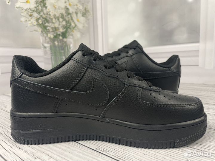 Кроссовки Nike Air Force 1