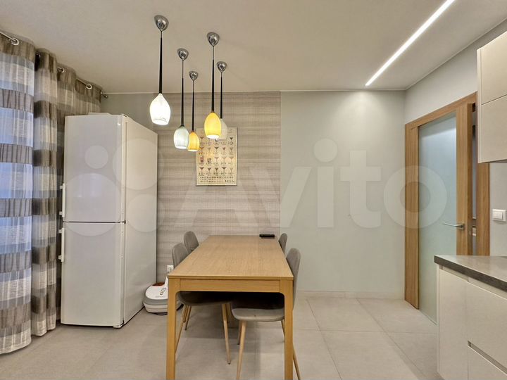 2-к. квартира, 78 м², 5/10 эт.