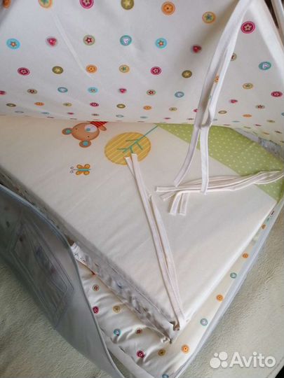 Постельный комплект в кроватку 7 предметов