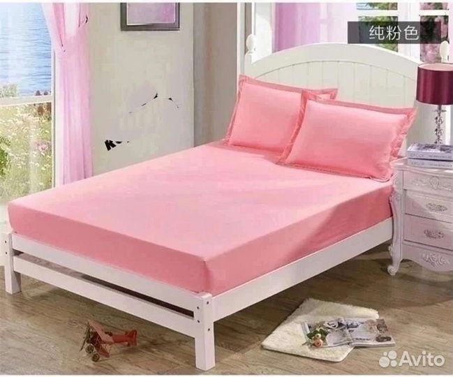 Комплект простынь на резинке и наволочки