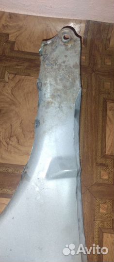 Крыло переднее левое Mitsubishi space star