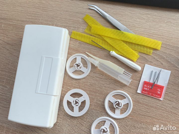 Плоскошовная распошивальная (новая) Merrylock 009