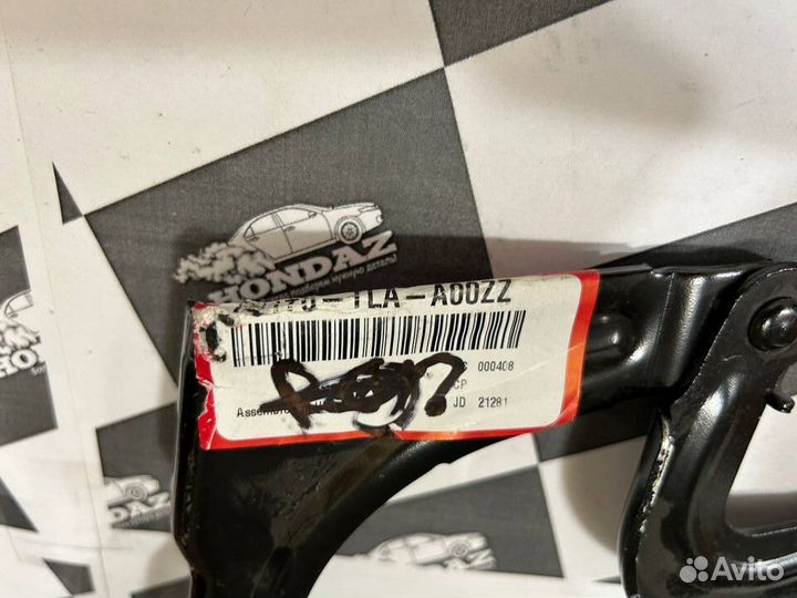 Петля капота левая Honda CR-V 5