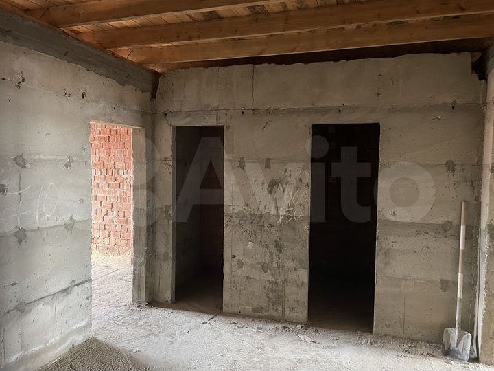 3-к. квартира, 93 м², 12/12 эт.