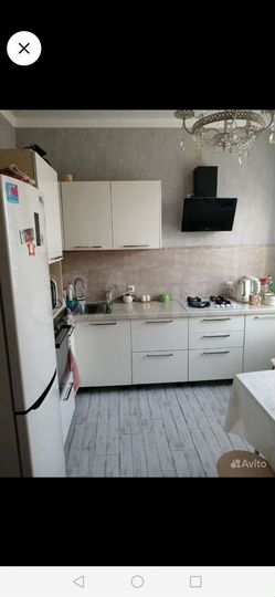 Комната 35 м² в 4-к., 1/2 эт.