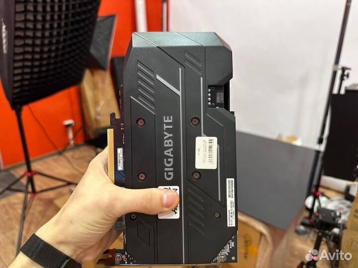 Видеокарта RTX 2060 6gb Gigabyte Windforce