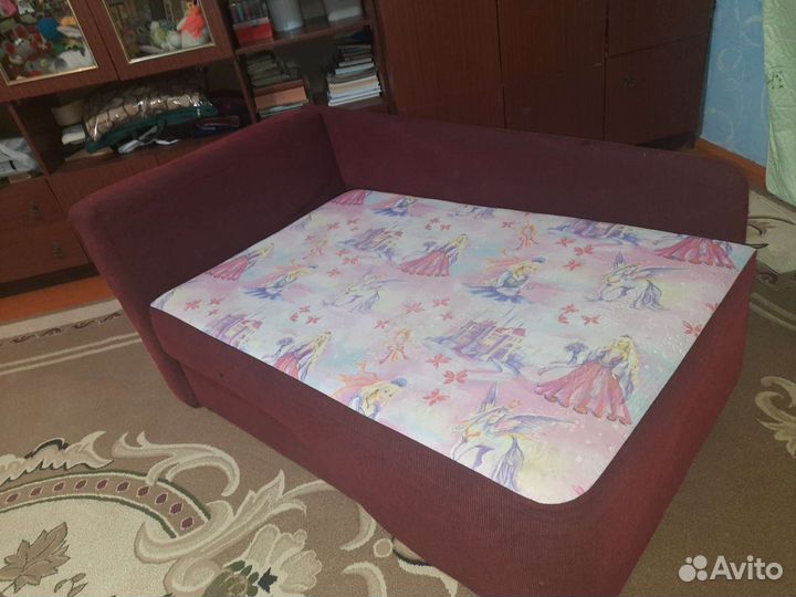 Детский диван