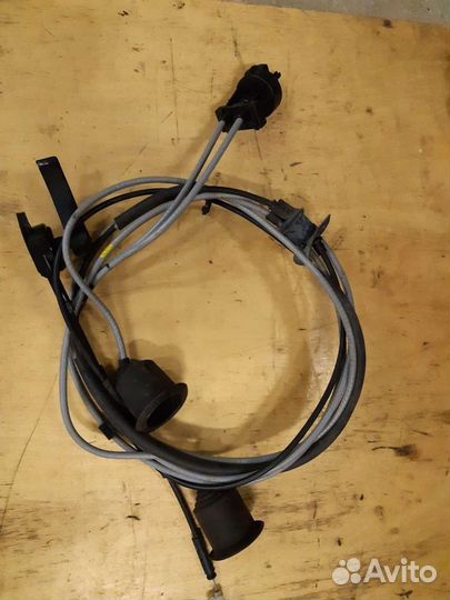 Трос капота Renault Duster