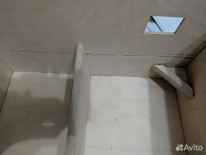 100р Большая конюшня из фанеры для шляйх, бреер