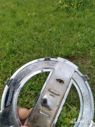 Эмблема xc 60 volvo