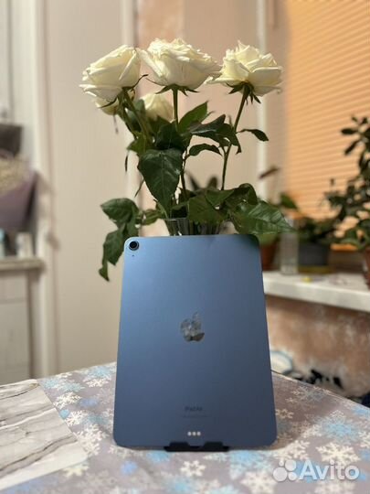 iPad Air 5 2022 M1 wifi 64g Синий