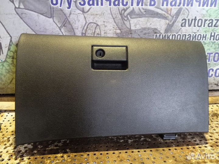 Бардачок Mazda 6