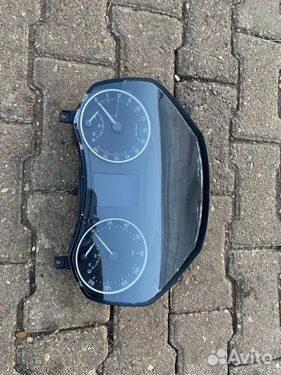 Панель приборов МКПП skoda Octavia A5 1Z
