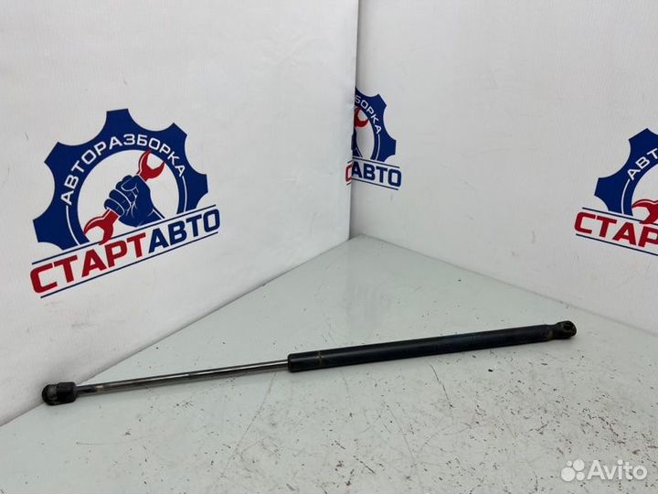 Амортизатор крышки багажника Ford Fusion fyja 2008