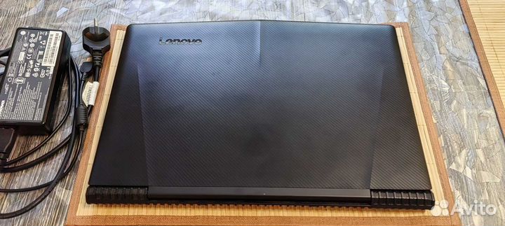 Ноутбук Lenovo Legion y-520