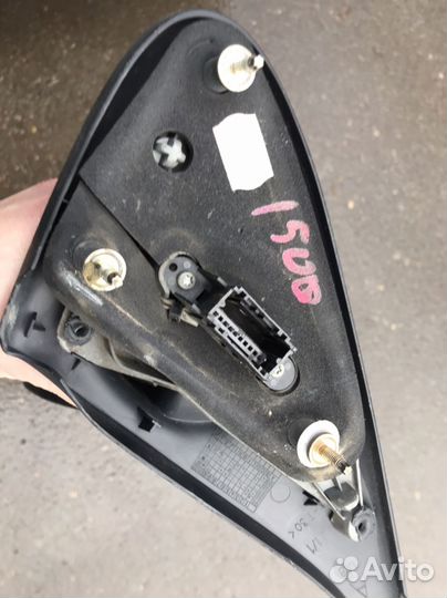 Зеркало меган 1 правое