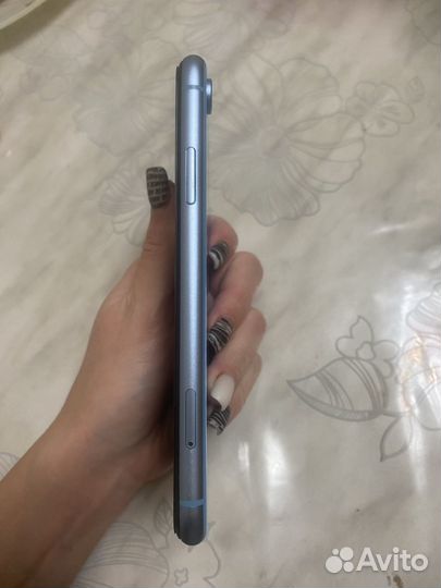 iPhone Xr, 128 ГБ