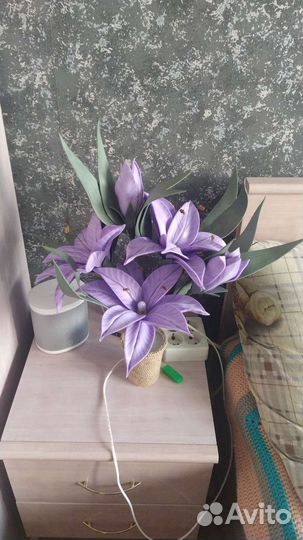 Лилии-светильник