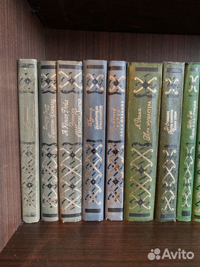 Книги серии 