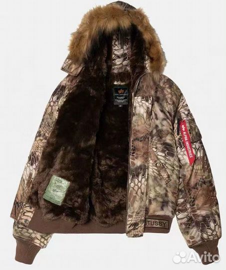 Пуховик Stussy x Alpha fw23