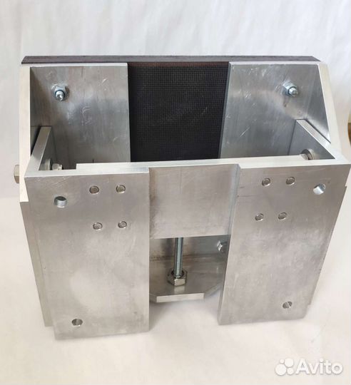 Транец выносной регулируемый