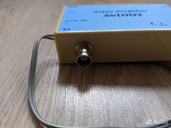 Разветвитель-усилитель видеосигнала 1вход-2выхода