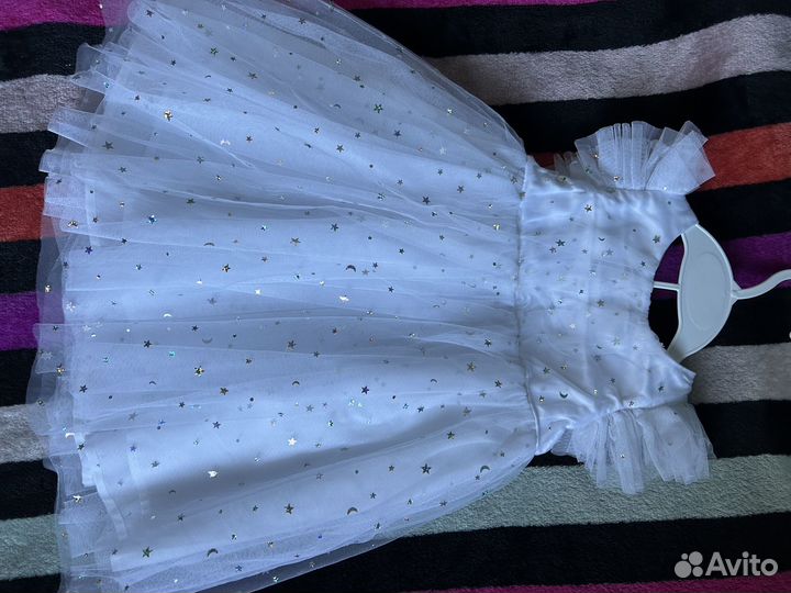 Нарядное платье