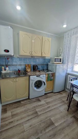 1-к. квартира, 38 м², 4/4 эт.