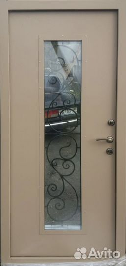 Дверь металлическая со стеклом в котельную