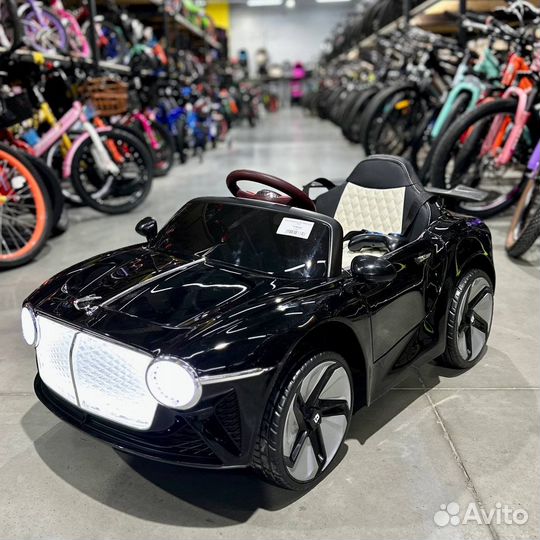 Детский электромобиль новый