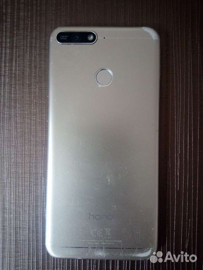 Телефон honor 7a pro