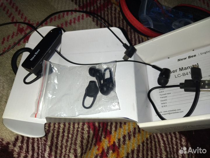 Блютуз наушники New Bee