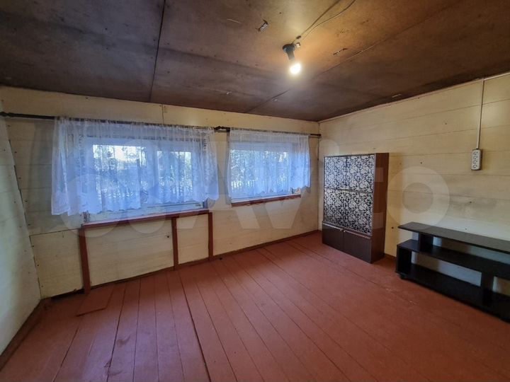 Дом 20,8 м² на участке 15 сот.