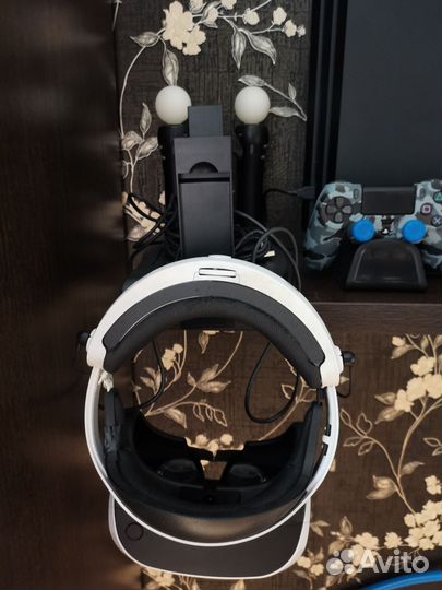 Sony ps4 pro 1tb+ vr шлем ps