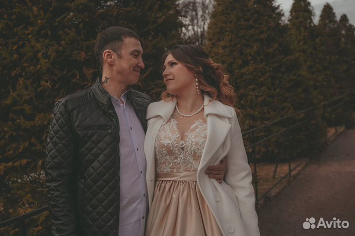 Свадебное платье