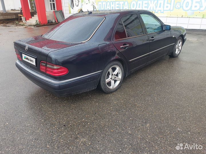 Mercedes-Benz E-класс 2.4 AT, 1998, 415 000 км