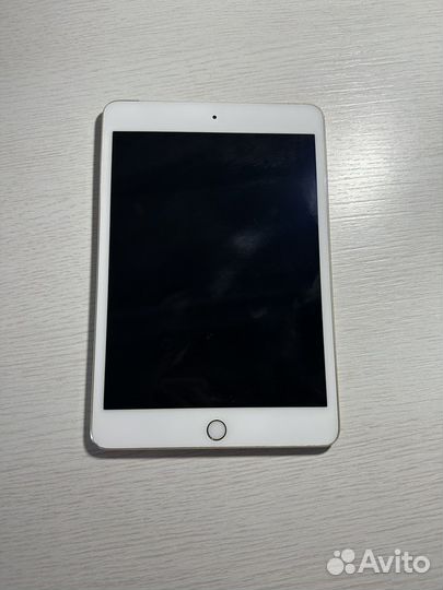 iPad mini 4