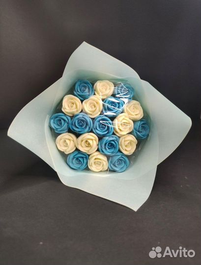 Розы из Белого Шоколада - 19 шт в Букете