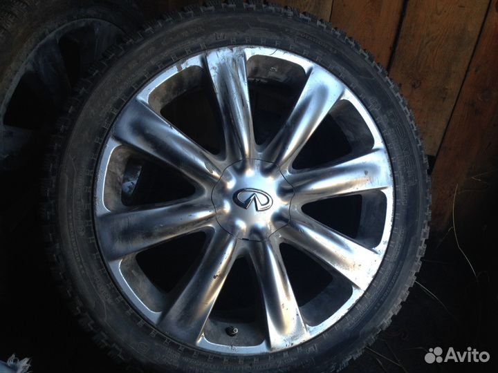 Колеса 2 шт. Диски Инфинити и Шины Хакапеллита 5