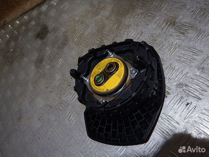 Подушка безопасности в рулевое колесо, BMW (бмв)