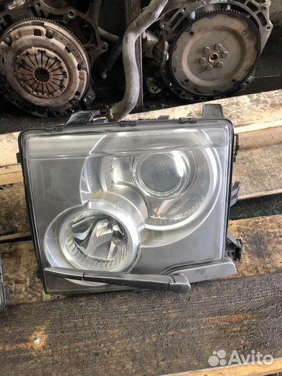 Передняя фара Рендж Ровер вог 2004г 4.4л