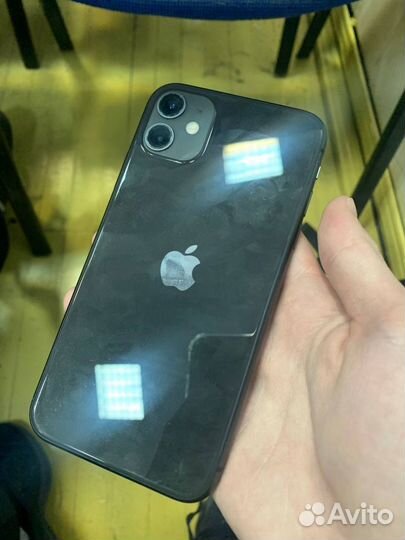 iPhone 11, 64 ГБ