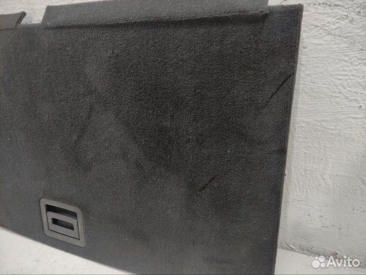 Полка багажника Audi Q7 2012