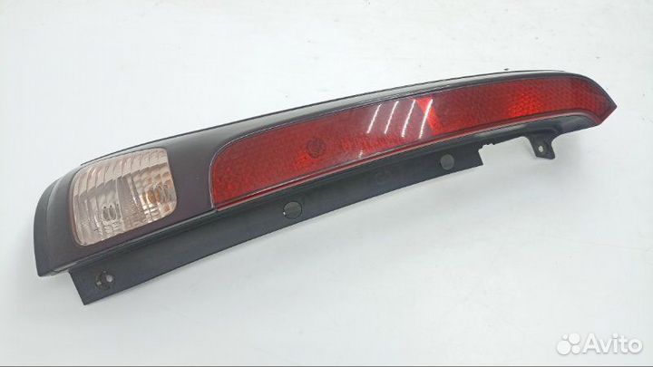 Стоп левый Nissan Serena C25