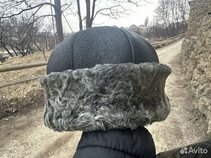 Шапка боярка с каракулем