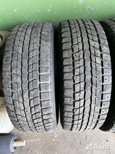 Dunlop SP Winter Ice 01 225/65 R17