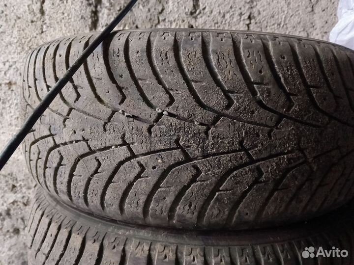 Maxxis Premitra Ice 5 SUV / SP5 215/55 R17 98T