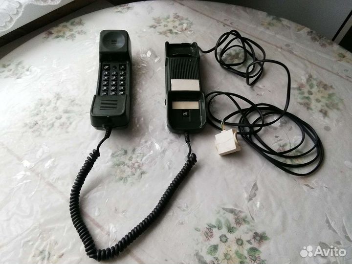 Телефон