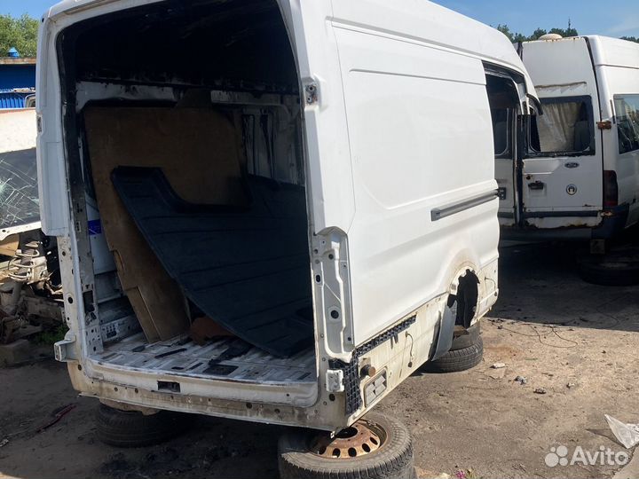 Боковина задняя правая на Форд Транзит С 2014+